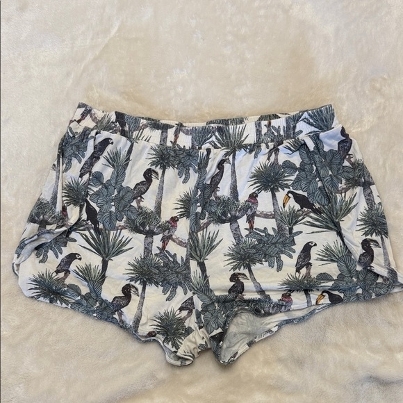 monuit Pants - Tropical Paradise Women's Shorts with Side Slit XL